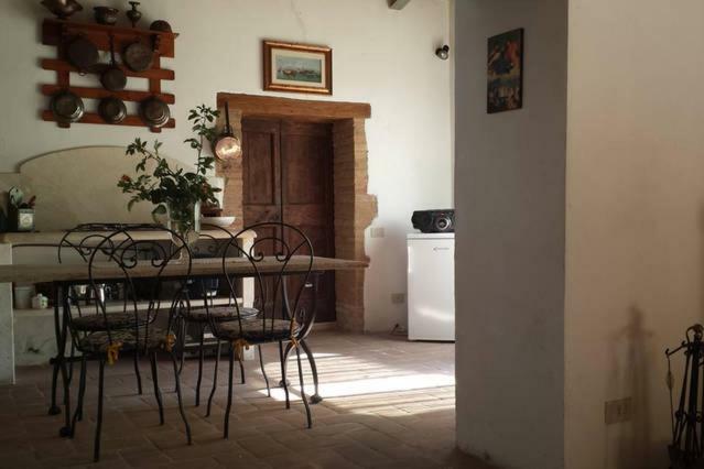 Nel Chianti Lungo La Francigena Apartment Colle Val D'Elsa Luaran gambar